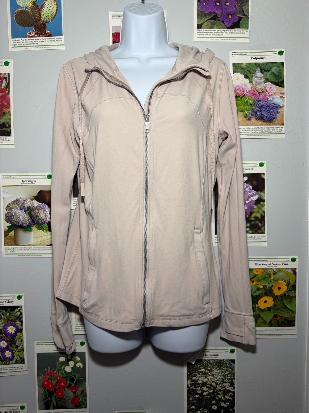 lululemon athletica Light Taupe Zip-Up Hoodie Jacket